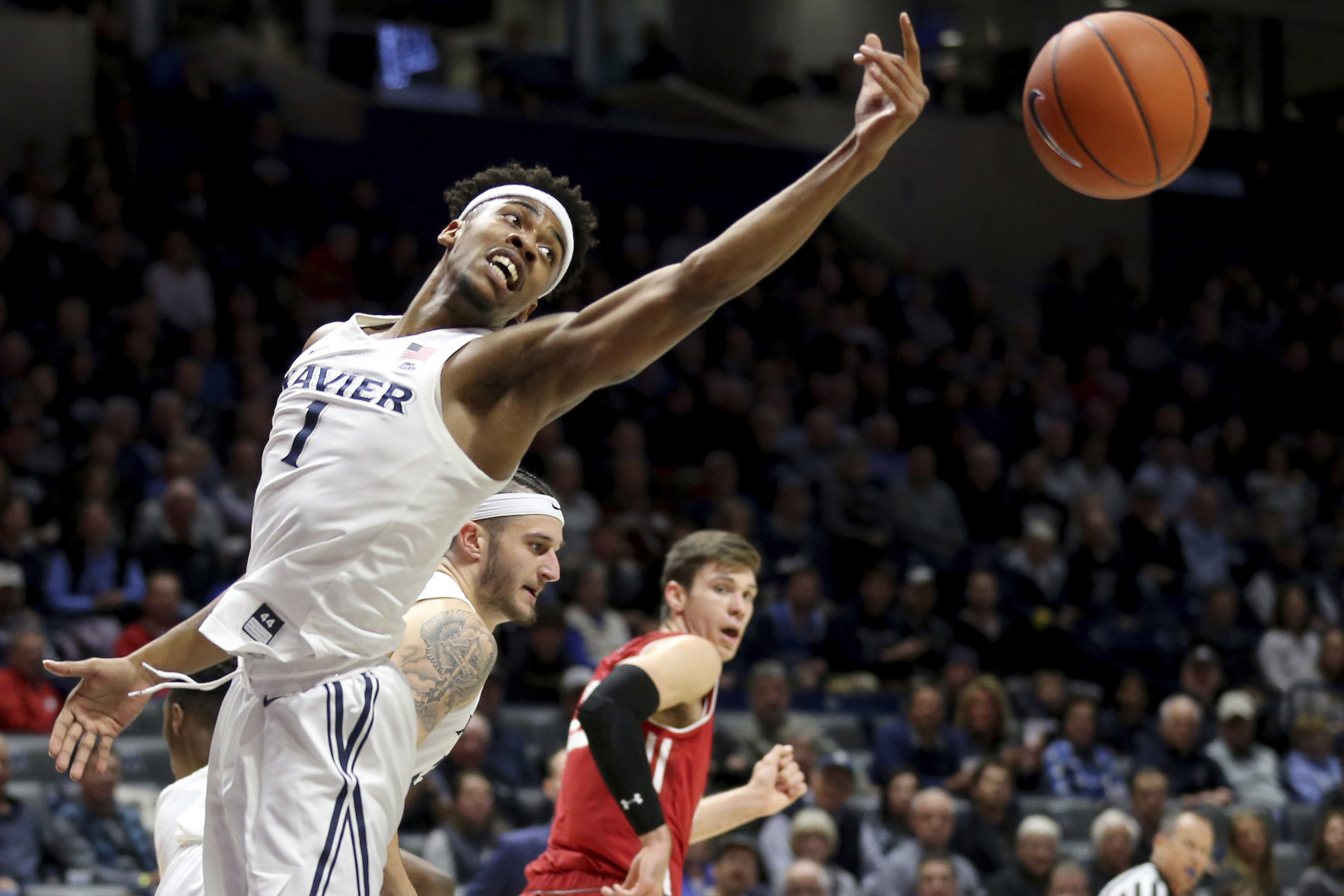 Badgers 77, Musketeers 68